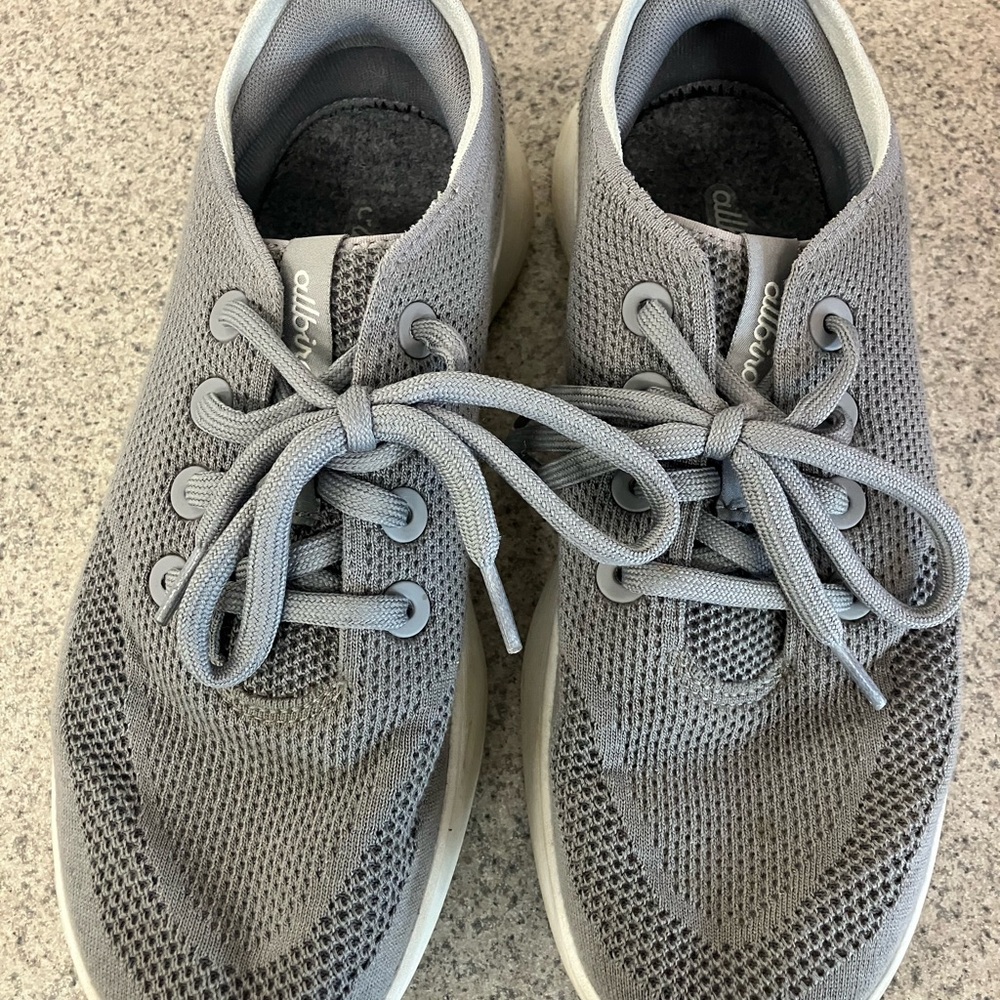 Allbirds Women’s Light Gray Sneakers